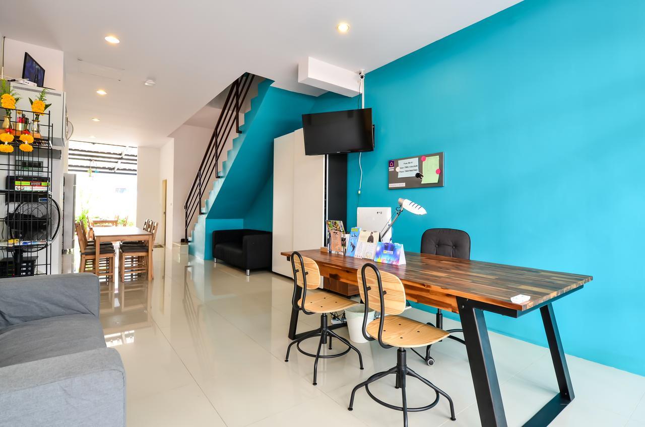 Отель Two Color Patong Экстерьер фото