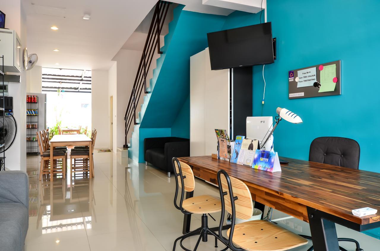 Отель Two Color Patong Экстерьер фото